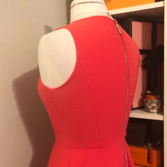 Vince Camuto Fit and Flare Short Dress w/ Pockets - Picture 3 of 8